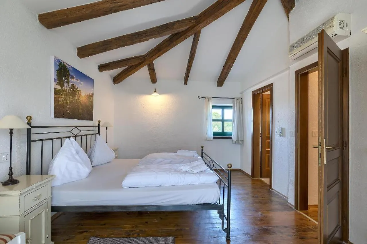 Villa Leopoldo By Istrian Country Houses Barat  Croatia